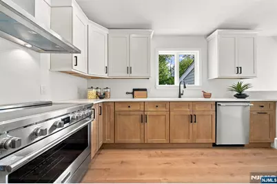 19 Ladik Place, Montvale, NJ 07645 - Photo 11