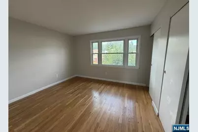 24 Craig Court 2 #2, Elmwood Park, NJ 07407 - Photo 3