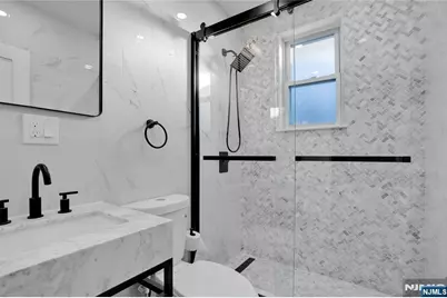 561 Grand Avenue, Leonia, NJ 07605 - Photo 15