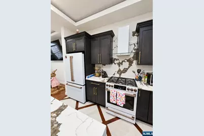 271 Bergen Boulevard, Woodland Park, NJ 07424 - Photo 9