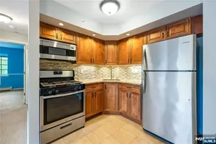 1409 Faulkner Ct, Mahwah, NJ 07430 - Photo 1