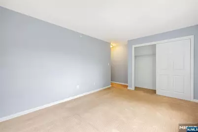 1409 Faulkner Court, Mahwah, NJ 07430 - Photo 9