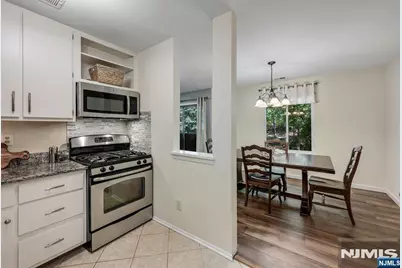 141 Indian Hollow Court, Mahwah, NJ 07430 - Photo 11