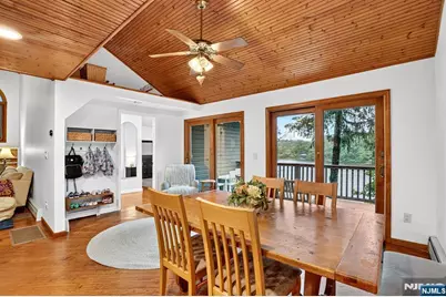 106 Demarest, Bloomingdale, NJ 07403 - Photo 5