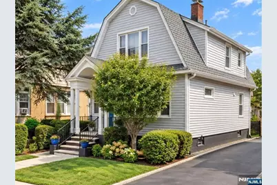 86 Shaler Avenue, Fairview, NJ 07022 - Photo 3
