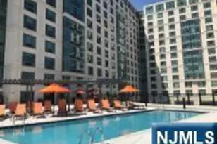 1 Towne Centre Dr Ph10, Cliffside Park, NJ 07010 - Photo 1
