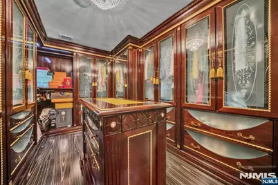 1088 Dearborn Road, Fort Lee, NJ 07024 - Photo 33