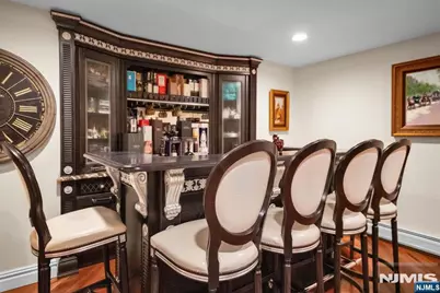 1088 Dearborn Road, Fort Lee, NJ 07024 - Photo 43