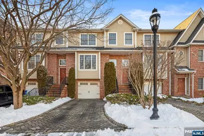 22 Cobblestone Way, Tenafly, NJ 07670 - Photo 17