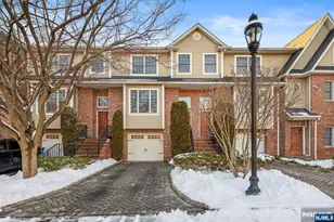 22 Cobblestone Way, Tenafly, NJ 07670 - Photo 17