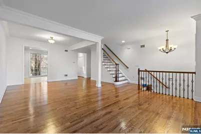 22 Cobblestone Way, Tenafly, NJ 07670 - Photo 3