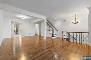 22 Cobblestone Way, Tenafly, NJ 07670 - Photo 3