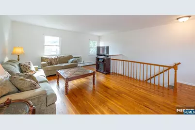 79 Roseland Avenue 74 #74, Caldwell, NJ 07006 - Photo 5