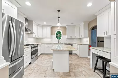 49 Highland Road, Glen Rock, NJ 07452 - Photo 9