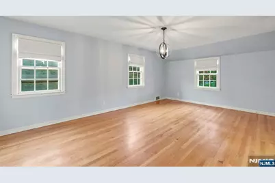 49 Highland Road, Glen Rock, NJ 07452 - Photo 11