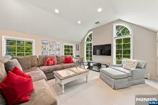 15 Duck Pond Rd, Demarest, NJ 07627 - Photo 21