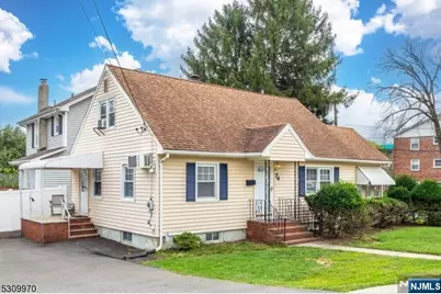 74 Pine Street, Verona, NJ 07044 - Photo 5