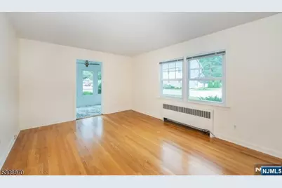 74 Pine Street, Verona, NJ 07044 - Photo 13