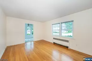 74 Pine St, Verona, NJ 07044 - Photo 13