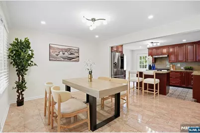 54 Haven Avenue, Bergenfield, NJ 07621 - Photo 9