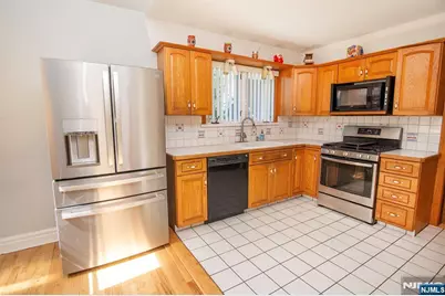 245 Manhattan Terrace, Dumont, NJ 07628 - Photo 9
