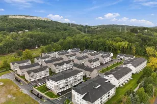 11 Veterans Way 121, Morris Plains, NJ 07950 - Photo 15