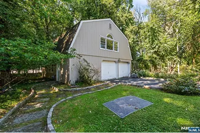 61 Charles Street, Allendale, NJ 07401 - Photo 27