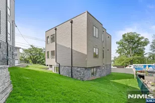 849 Pleasantview 1st Fl, Ridgefield, NJ 07657 - Photo 33