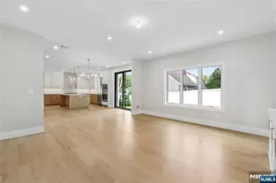 367 Johnson Ave, Teaneck Township, NJ 07666 - Photo 17