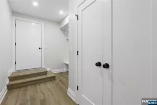 367 Johnson Ave, Teaneck Township, NJ 07666 - Photo 23
