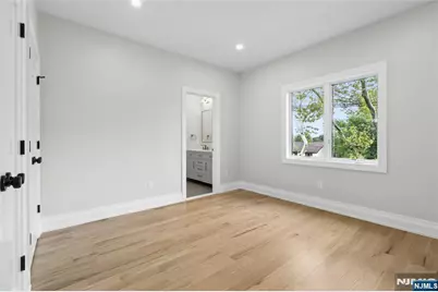 367 Johnson Avenue, Teaneck Township, NJ 07666 - Photo 39