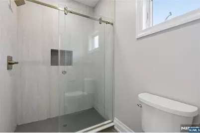 367 Johnson Avenue, Teaneck Township, NJ 07666 - Photo 41