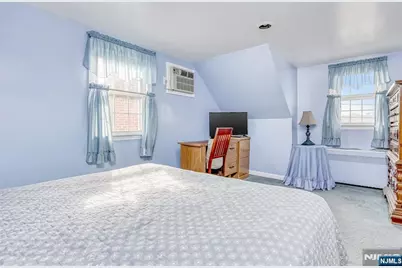 85 Catherine Avenue, Saddle Brook Township, NJ 07663 - Photo 11
