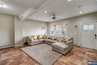 113 Willow Street, Elmwood Park, NJ 07407 - Photo 9
