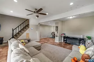 113 Willow St, Elmwood Park, NJ 07407 - Photo 7