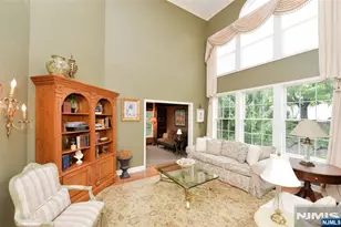 12 Sky View Dr, North Haledon, NJ 07508 - Photo 5