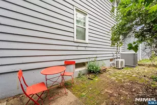 1187 Sussex Rd, Teaneck Township, NJ 07666 - Photo 35