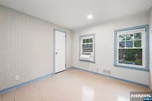 1187 Sussex Rd, Teaneck Township, NJ 07666 - Photo 25