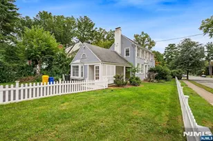 1187 Sussex Rd, Teaneck Township, NJ 07666 - Photo 3