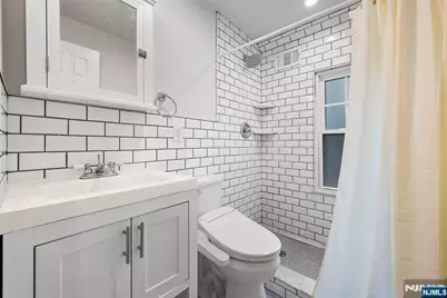 1187 Sussex Road, Teaneck Township, NJ 07666 - Photo 27