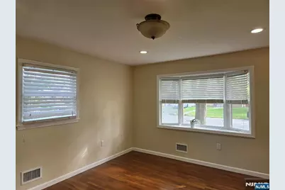 30 Highwood Drive, Dumont, NJ 07628 - Photo 5