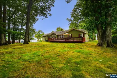 632 Iroquois Street, Oradell, NJ 07649 - Photo 39