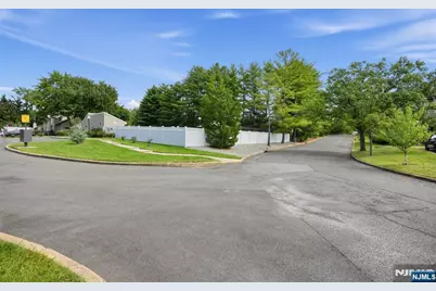 38 Ventura Court 38 #38, Old Bridge Township, NJ 08857 - Photo 3
