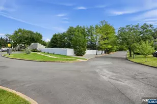 38 Ventura Ct 38, Old Bridge Township, NJ 08857 - Photo 3