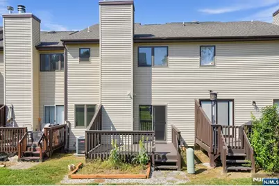38 Ventura Court 38 #38, Old Bridge Township, NJ 08857 - Photo 9