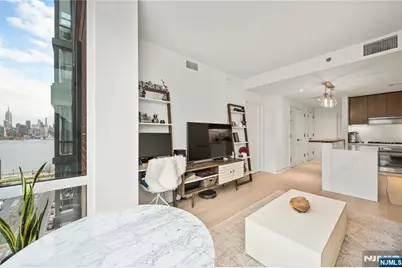 1000 Maxwell Lane 10G #10G, Hoboken, NJ 07030 - Photo 7