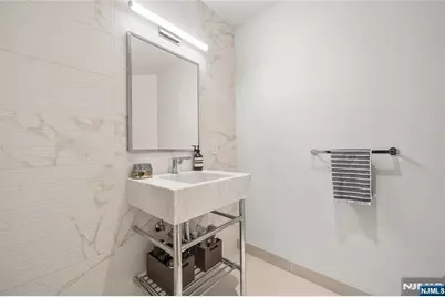 1000 Maxwell Lane 10G #10G, Hoboken, NJ 07030 - Photo 21