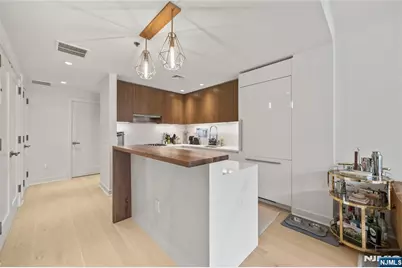 1000 Maxwell Lane 10G #10G, Hoboken, NJ 07030 - Photo 11