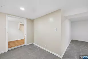 21 5th St, Clifton, NJ 07011 - Photo 41