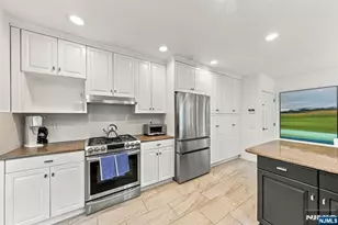 533 Ridgeland Terrace, Leonia, NJ 07605 - Photo 15